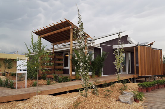 Illawarra Flamehouse (Team UOW) with a retrofitted "fibro" tract home takes first prize!