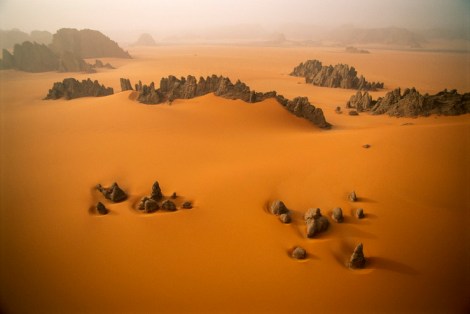 From “Desert Air” by George Steinmetz. © George Steinmetz