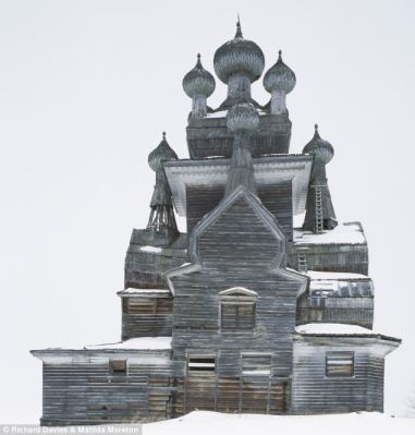 Church at Podporozhye copyright Richard Davies and Matilda Moreton