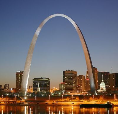 Gateway Arch at Night