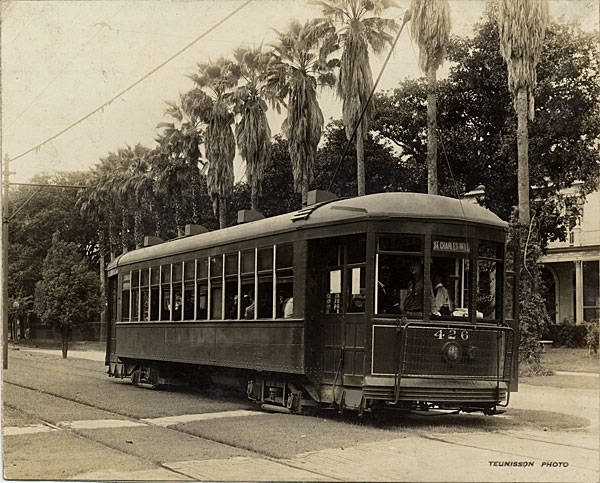 Vintage shot of the Saint Charles streetcar, New Orleans. By Teunisson. Photo courtesy NOPL