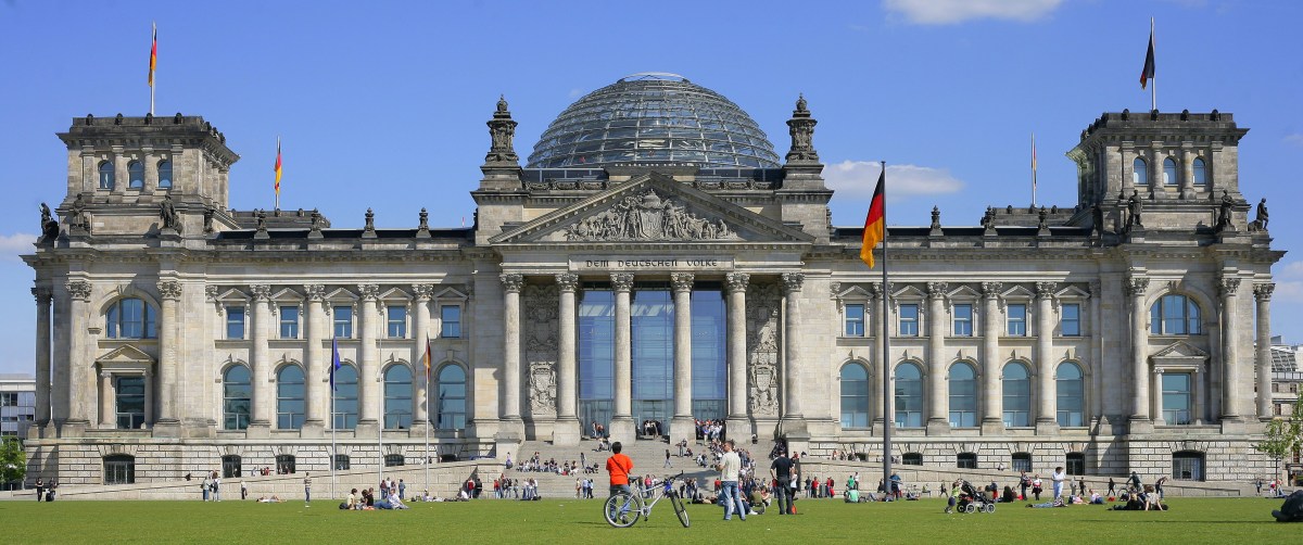Restored Reichstag with Norman Foster dome. Courtesy wikipedia.