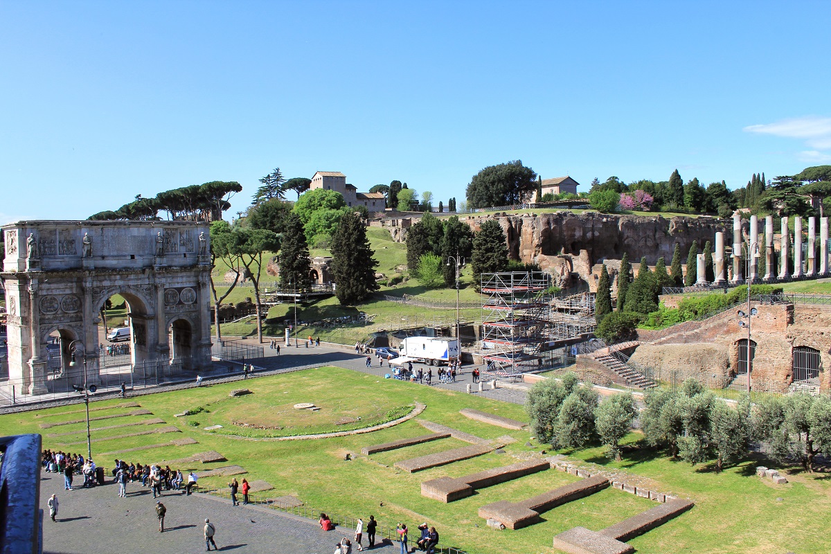 Palatine Hill from the Coliseum 2011 Courtesy of Wiki Commons