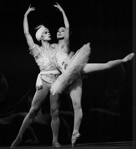 Rudolf Nureyev and Margot Fonteyn in the Grand adage from Nureyev's staging of the Petipa Minkus The Kingdom of the Shades for the Royal Ballet, London 1963