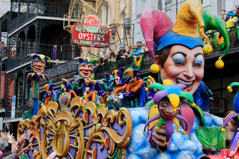 A float is seen in the parade down St. Charles Avenue on Mardi Gras Day in New Orleans, Louisiana February 12, 2013. REUTERS/Sean Gardner